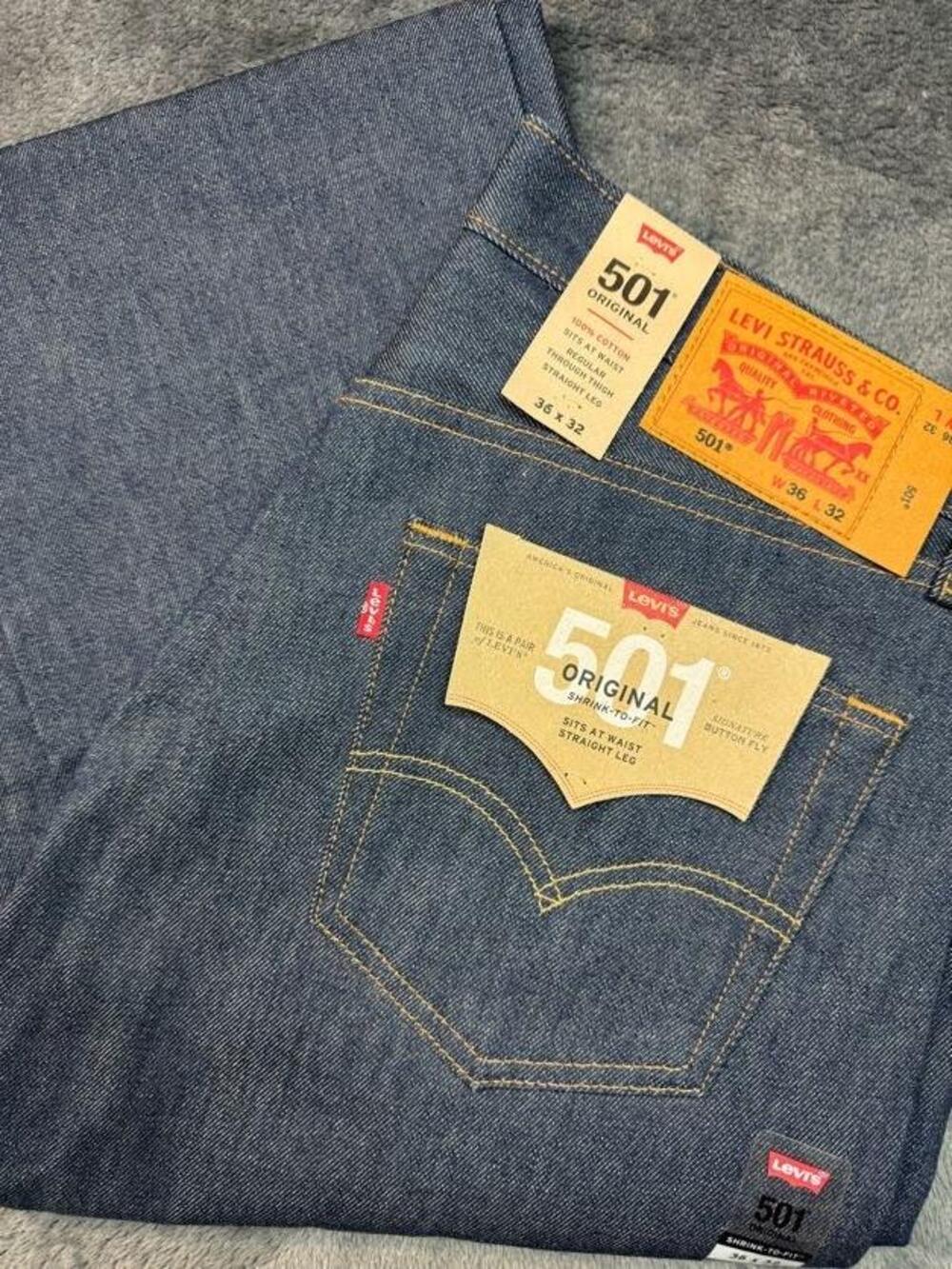 Levi's 501 Jeans Mens 36x32 Blue Raw Shrink-To-Fit Straight Button Fly Denim